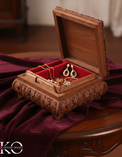 Walnut Wood Hand Carved Casket | Walnut Wood Box | Storage Box | Jewellery Box | Hand Carved in kashmir