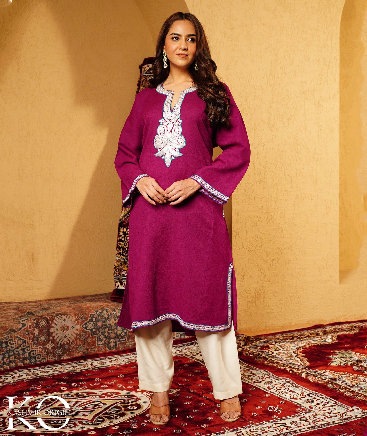 Purple Tilla Embroidered Pure Kashmiri Wool Pheran
