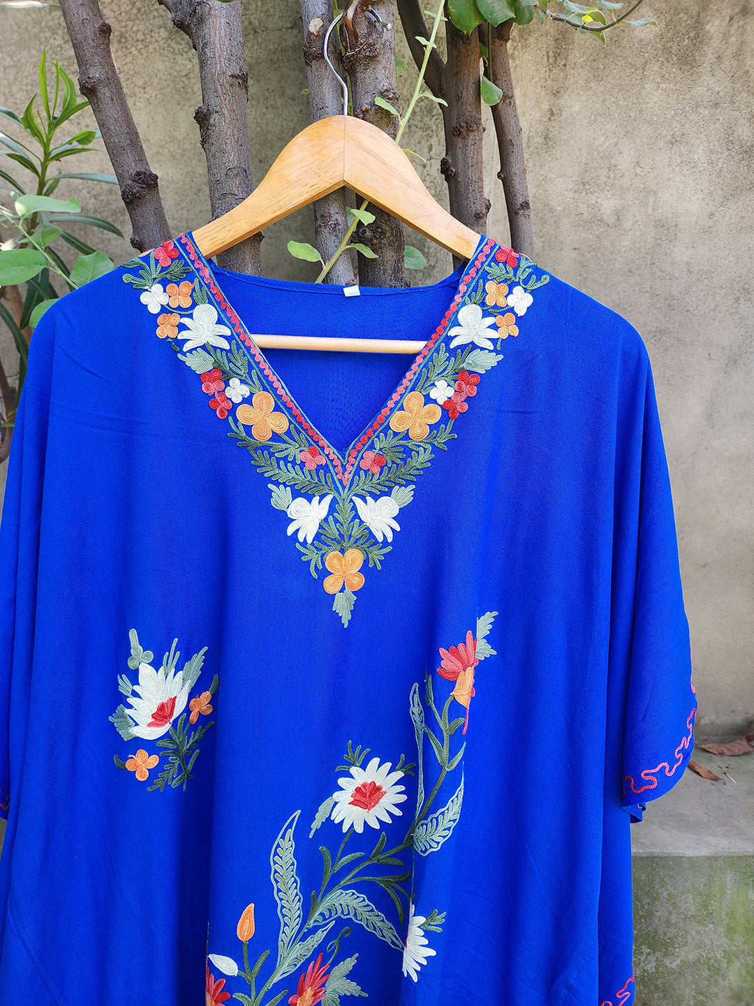 Royal Blue Rayon Cotton Floral Vine Climb Design Kashmiri Kaftan