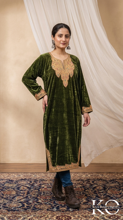 Festive mehndi green velvet pheran with Tilla threadwork