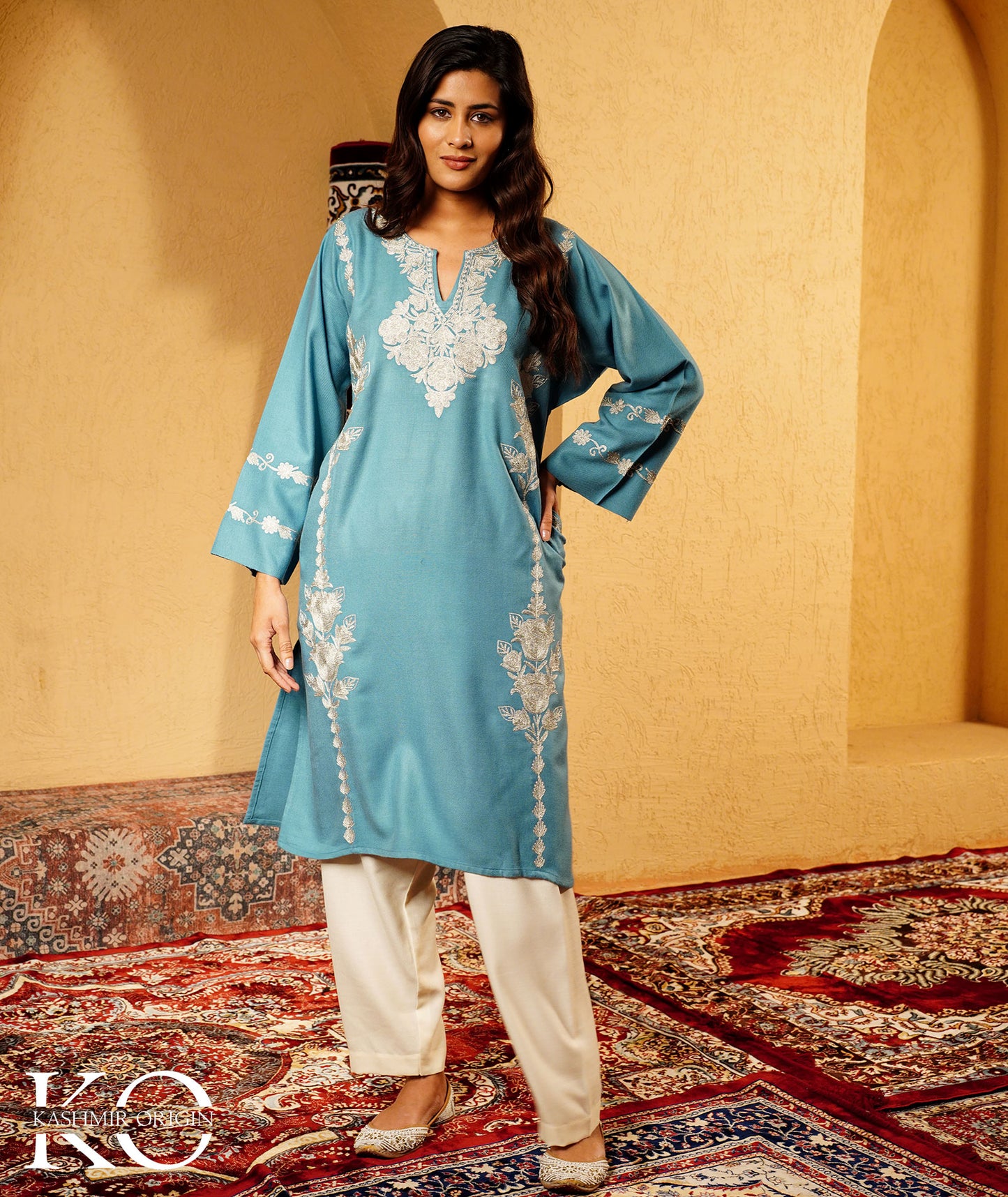 Powder Blue Zari Embroidered Woolen Pheran