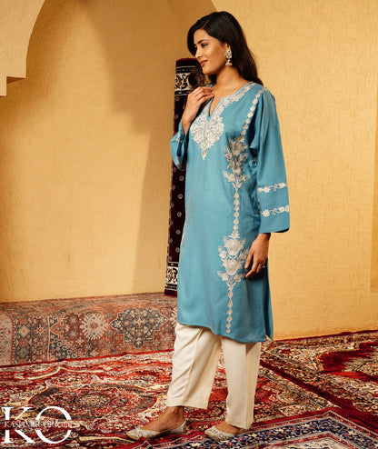 Powder Blue Zari Embroidered Woolen Pheran