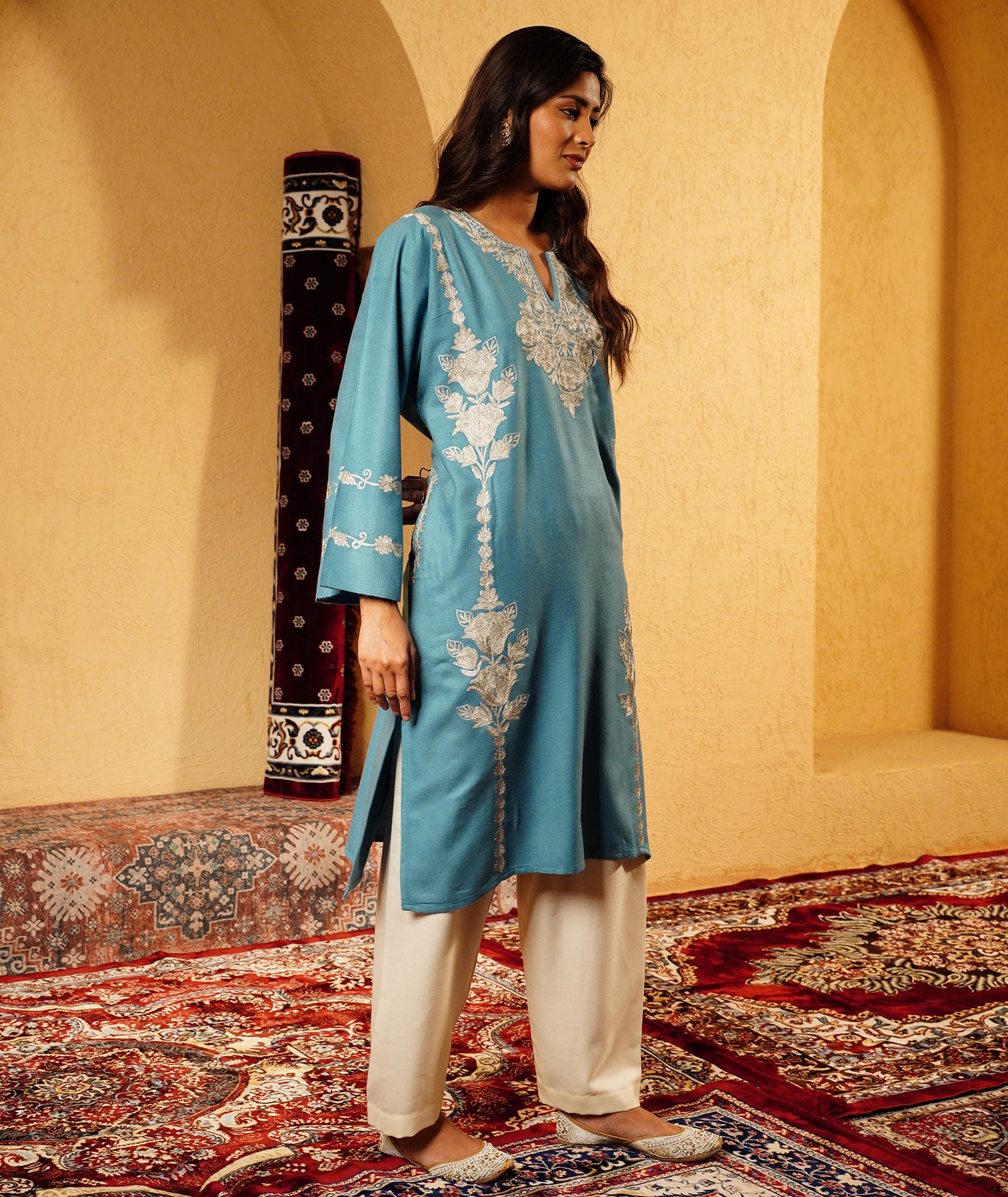 Powder Blue Zari Embroidered Woolen Pheran