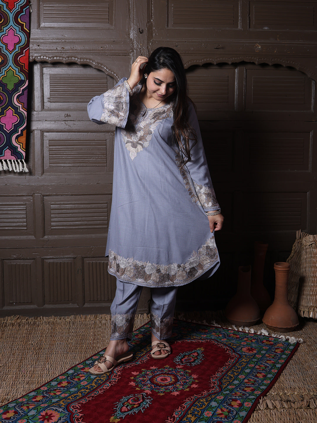 women wear lavender grey coord set summer