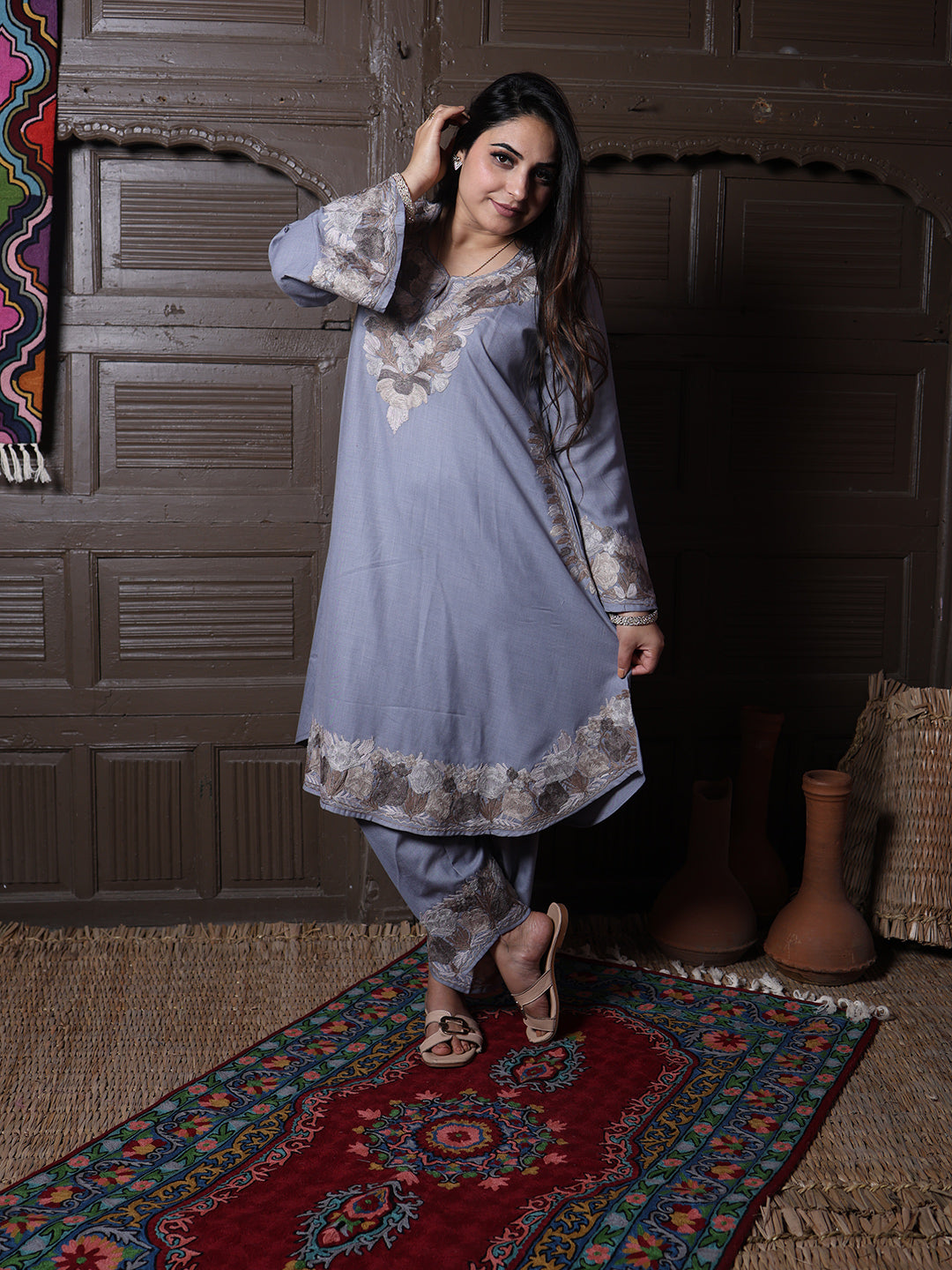 women wear lavender grey coord set summer