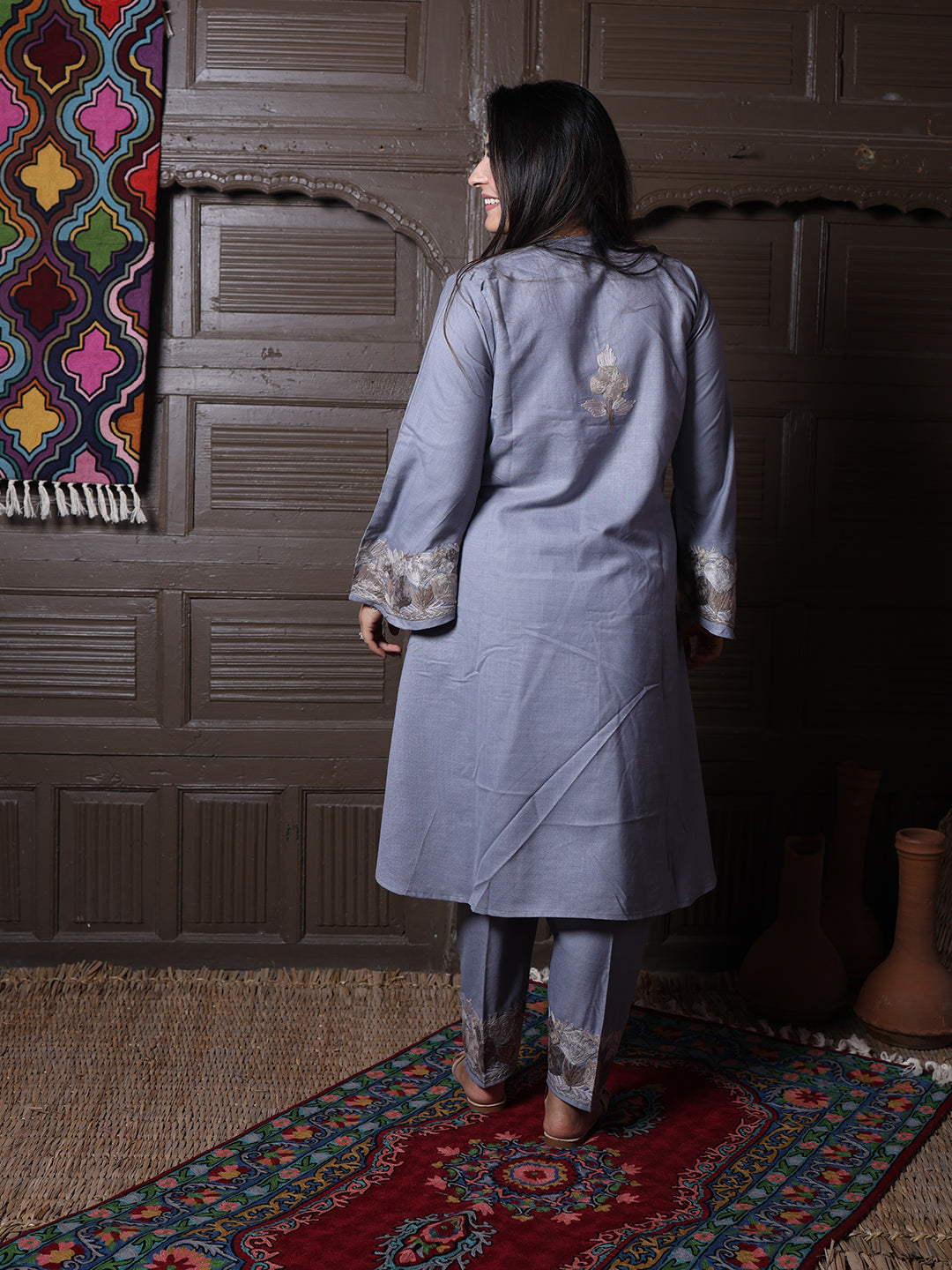 women wear lavender grey coord set summer