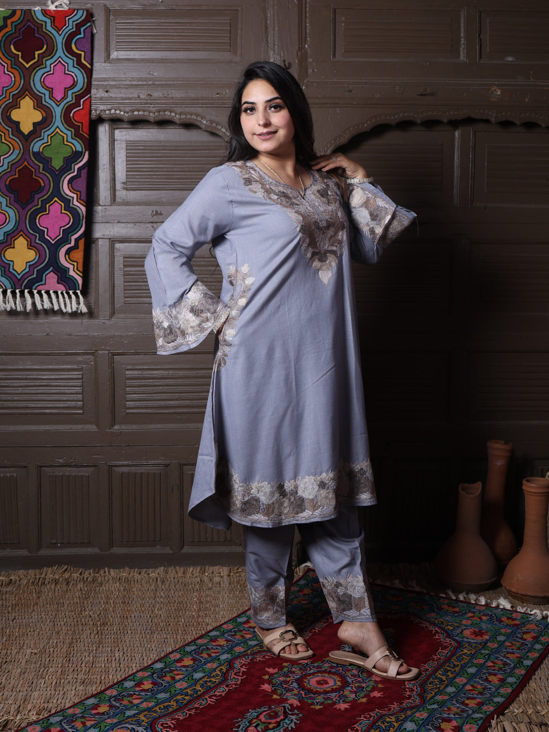 women wear lavender grey coord set summer