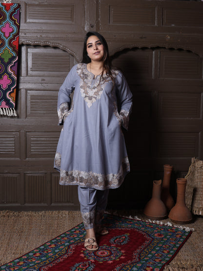women wear lavender grey coord set summer