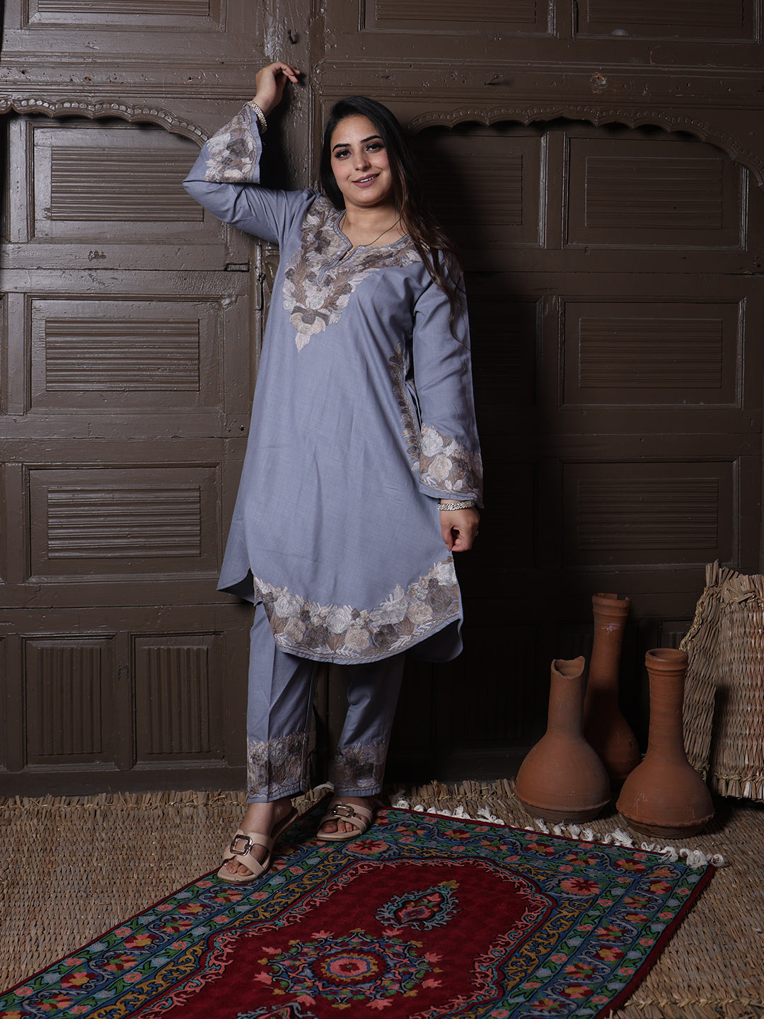 women wear lavender grey coord set summer