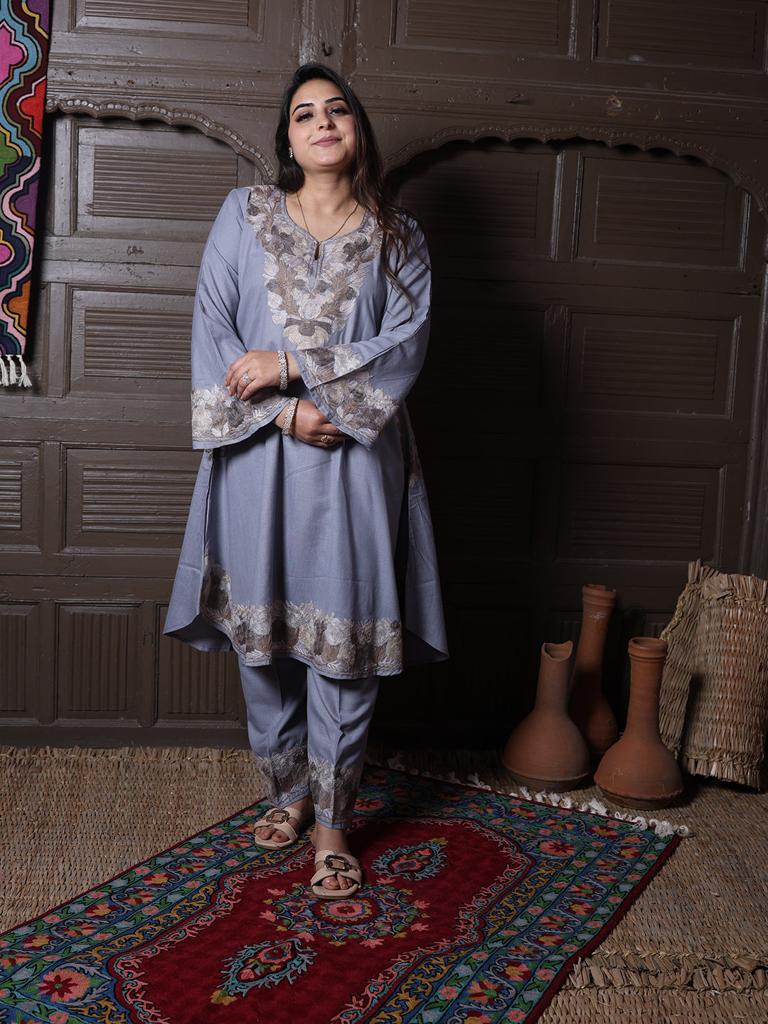 women wear lavender grey coord set summer