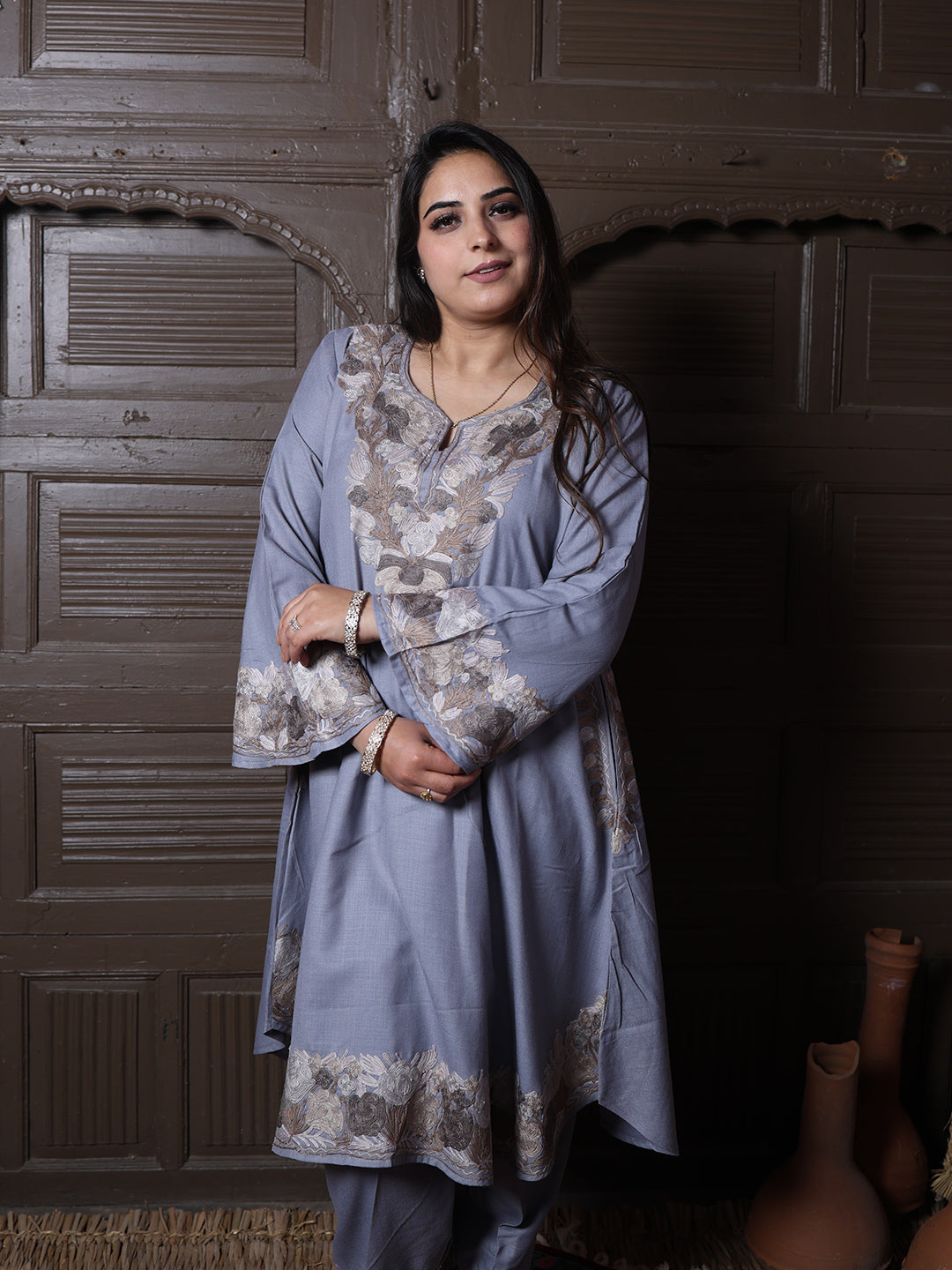 women wear lavender grey coord set summer