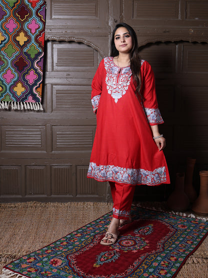 women wear scarlet red coord set summer