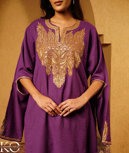 Purple Tilla Embroidered Pure Woolen Pheran Set With Shawl | Tradational Quraab Sleeve Design