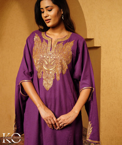 Purple Tilla Embroidered Pure Woolen Pheran Set With Shawl | Tradational Quraab Sleeve Design