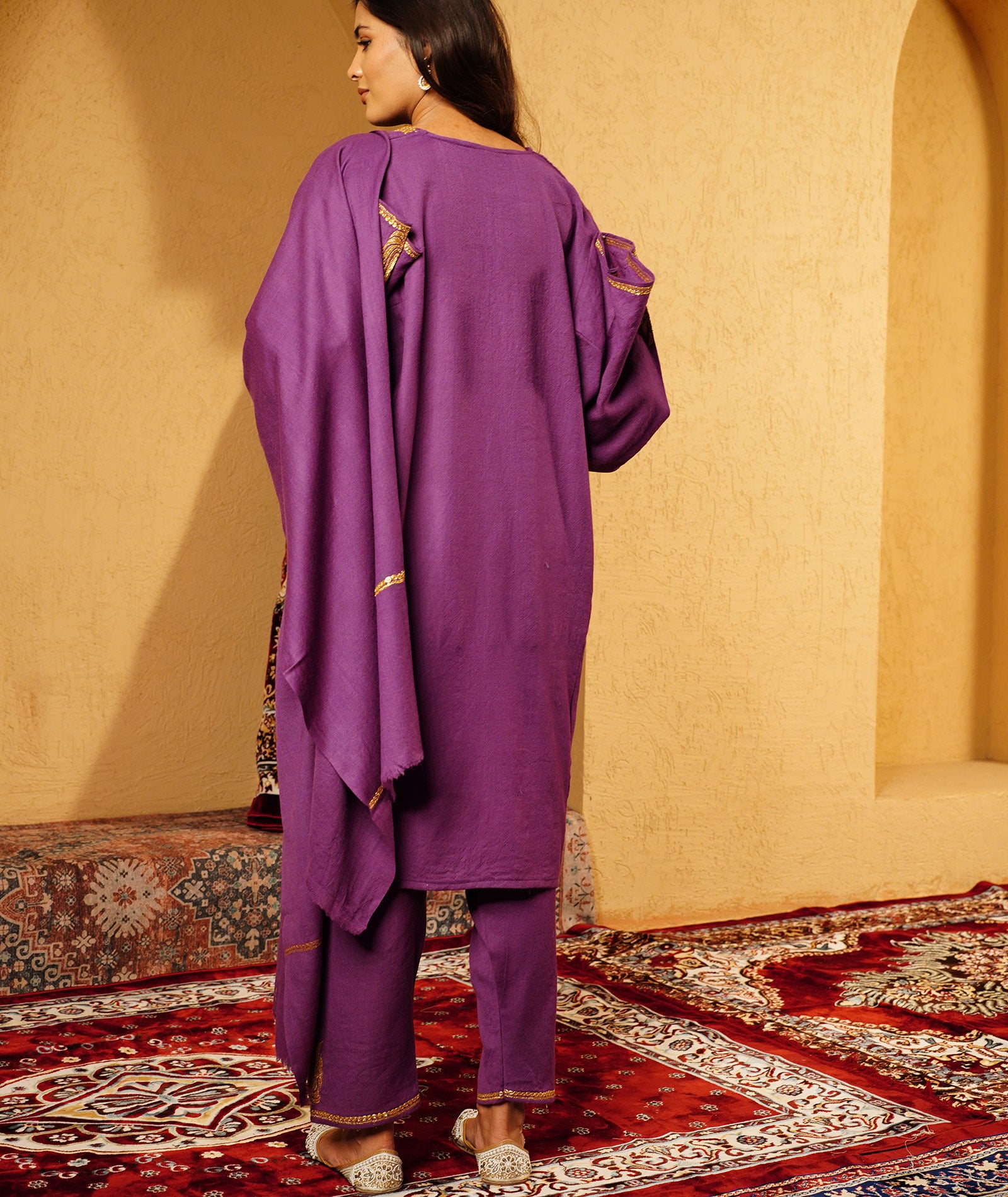 Purple Tilla Embroidered Pure Woolen Pheran Set With Shawl | Tradational Quraab Sleeve Design