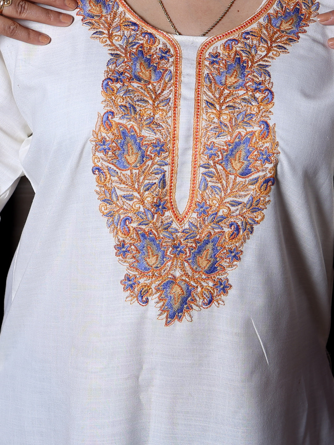 Off White Aari Embroidered Kashmiri Cotton Long Kurti
