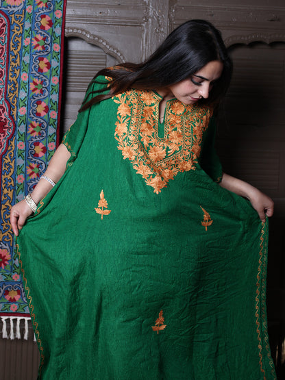 Emerald Green Crushed Cotton Kaftan with Amber Aari