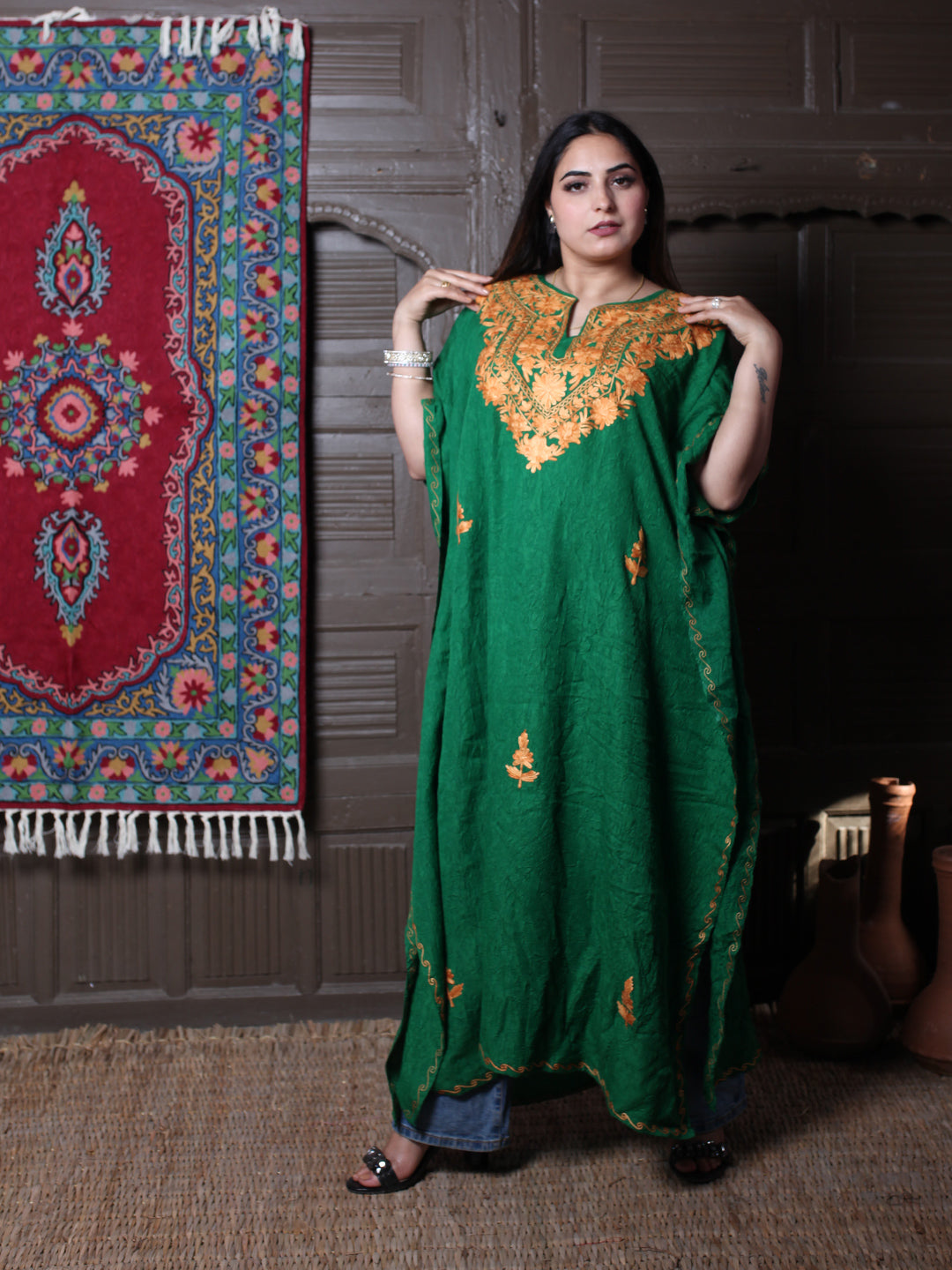 Emerald Green Crushed Cotton Kaftan with Amber Aari
