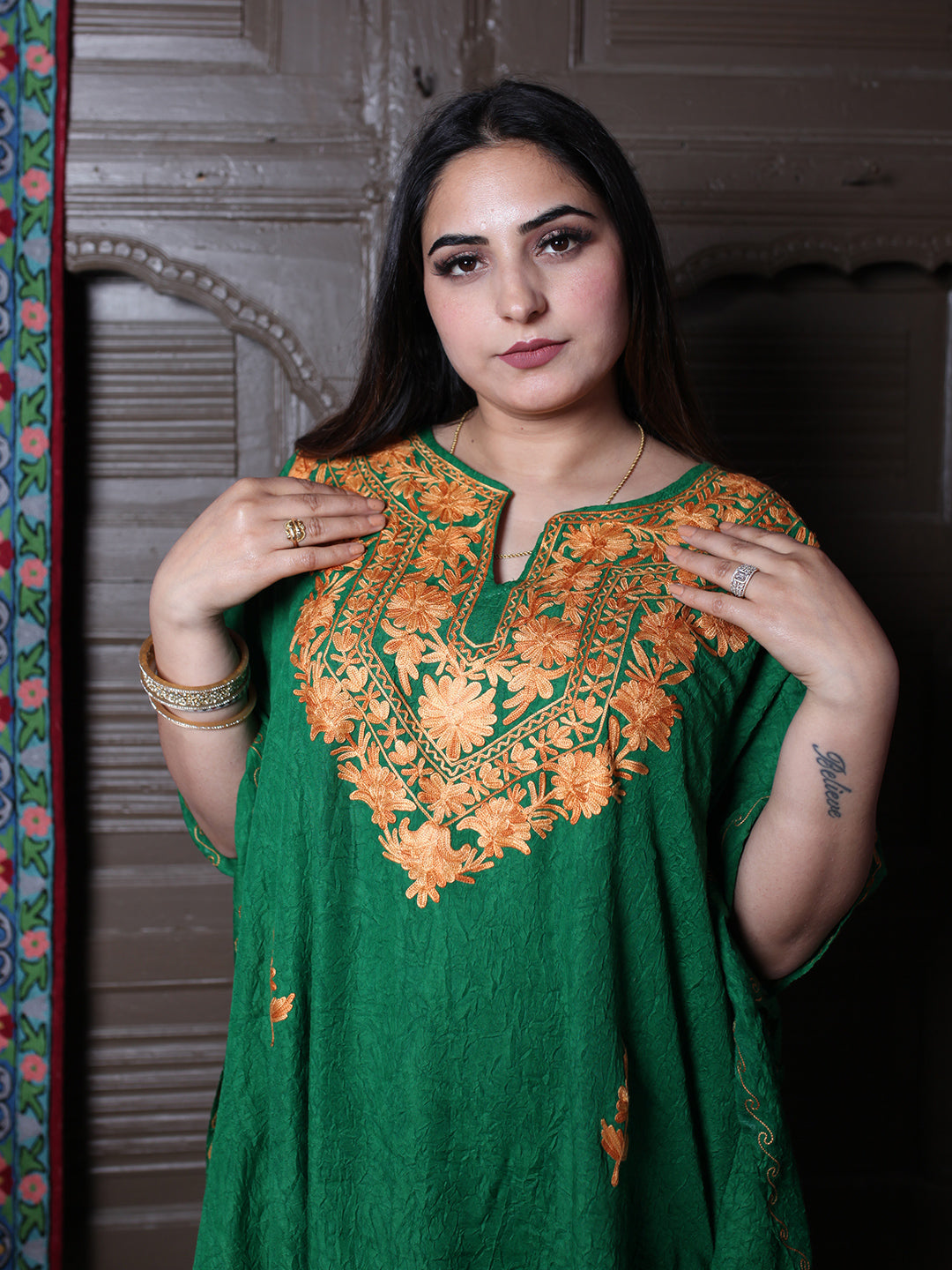 Emerald Green Crushed Cotton Kaftan with Amber Aari