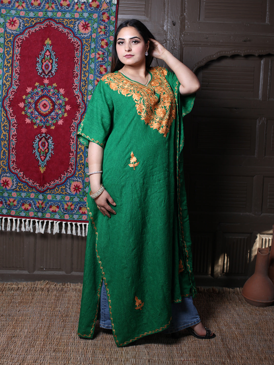 Emerald Green Crushed Cotton Kaftan with Amber Aari