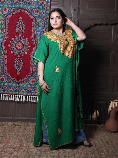 Emerald Green Crushed Cotton Kaftan with Amber Aari