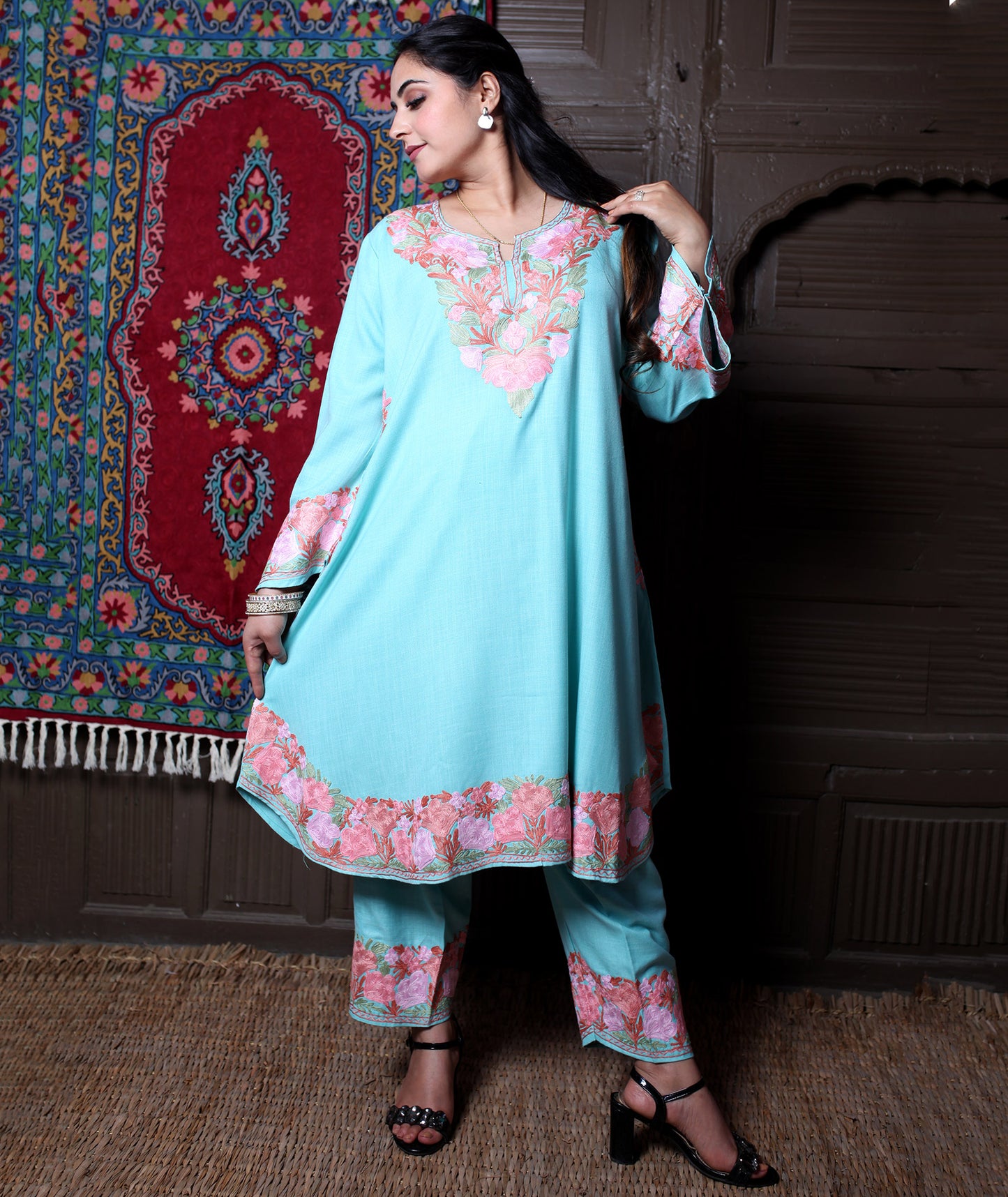women wear aqua coord set summer