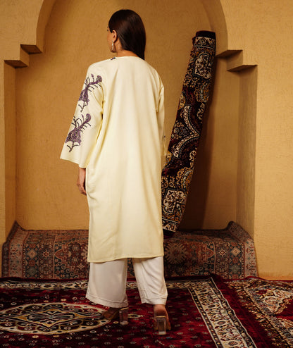 Ivory Sozni Embroidered Woolen Kashmiri Pheran