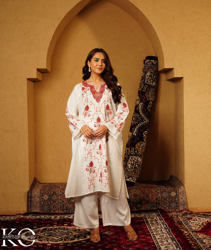 White Sozni Embroidered Woolen Pheran