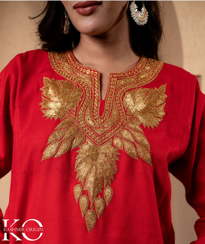 Rose Red Tilla Embroidered Leaf Design Woolen Pheran Set