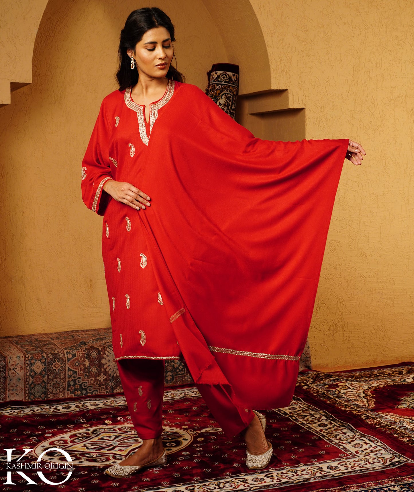 Rose Red Paisley Pattern Tilla Embroidered Woolen Suit With Shawl