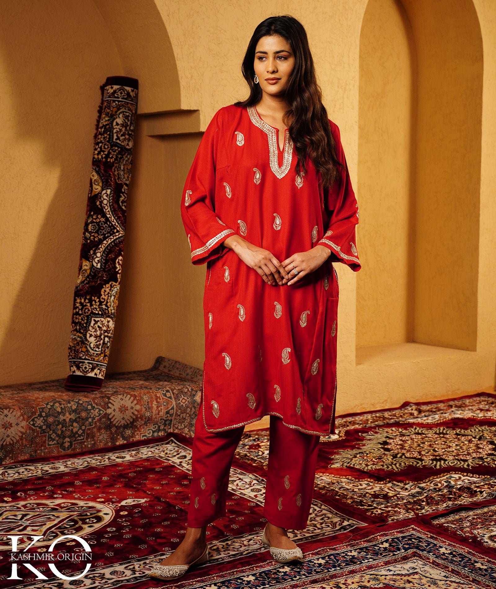 Rose Red Paisley Pattern Tilla Embroidered Woolen Suit With Shawl