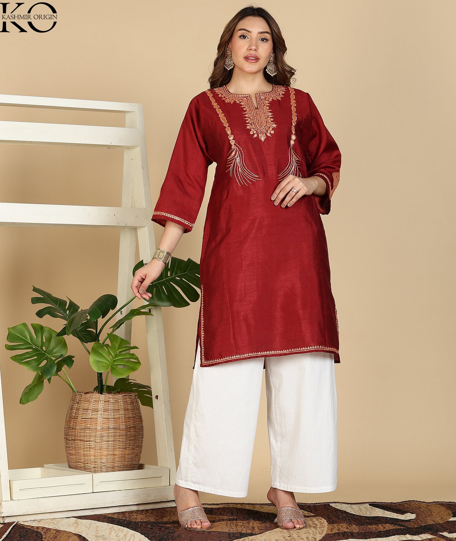 Maroon Tilla Embroidered Kashmiri Silk Pheran