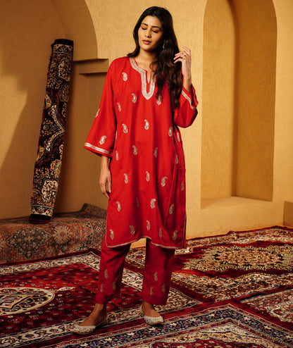 Rose Red Paisley Pattern Tilla Embroidered Woolen Suit With Shawl