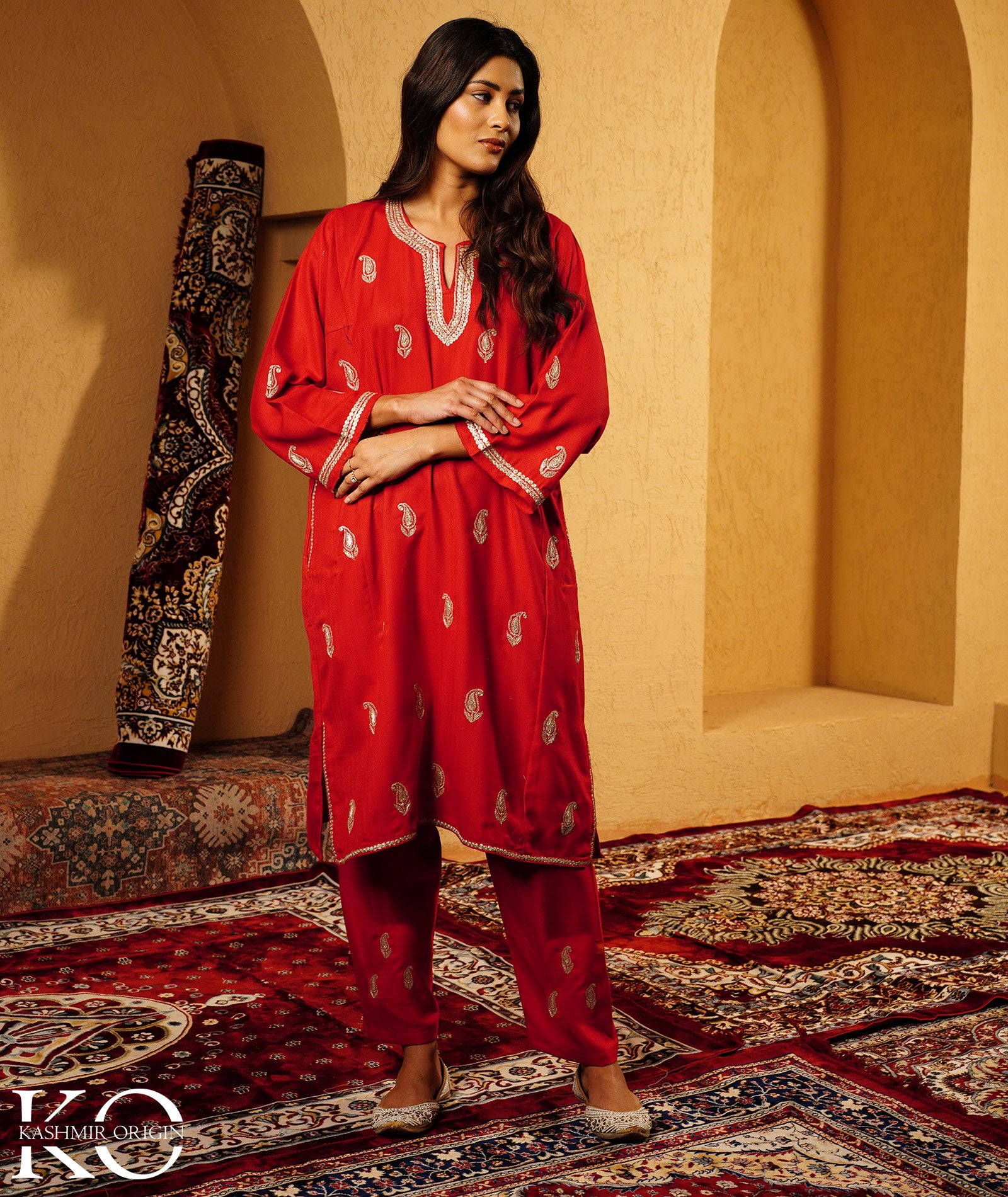 Rose Red Paisley Pattern Tilla Embroidered Woolen Suit With Shawl