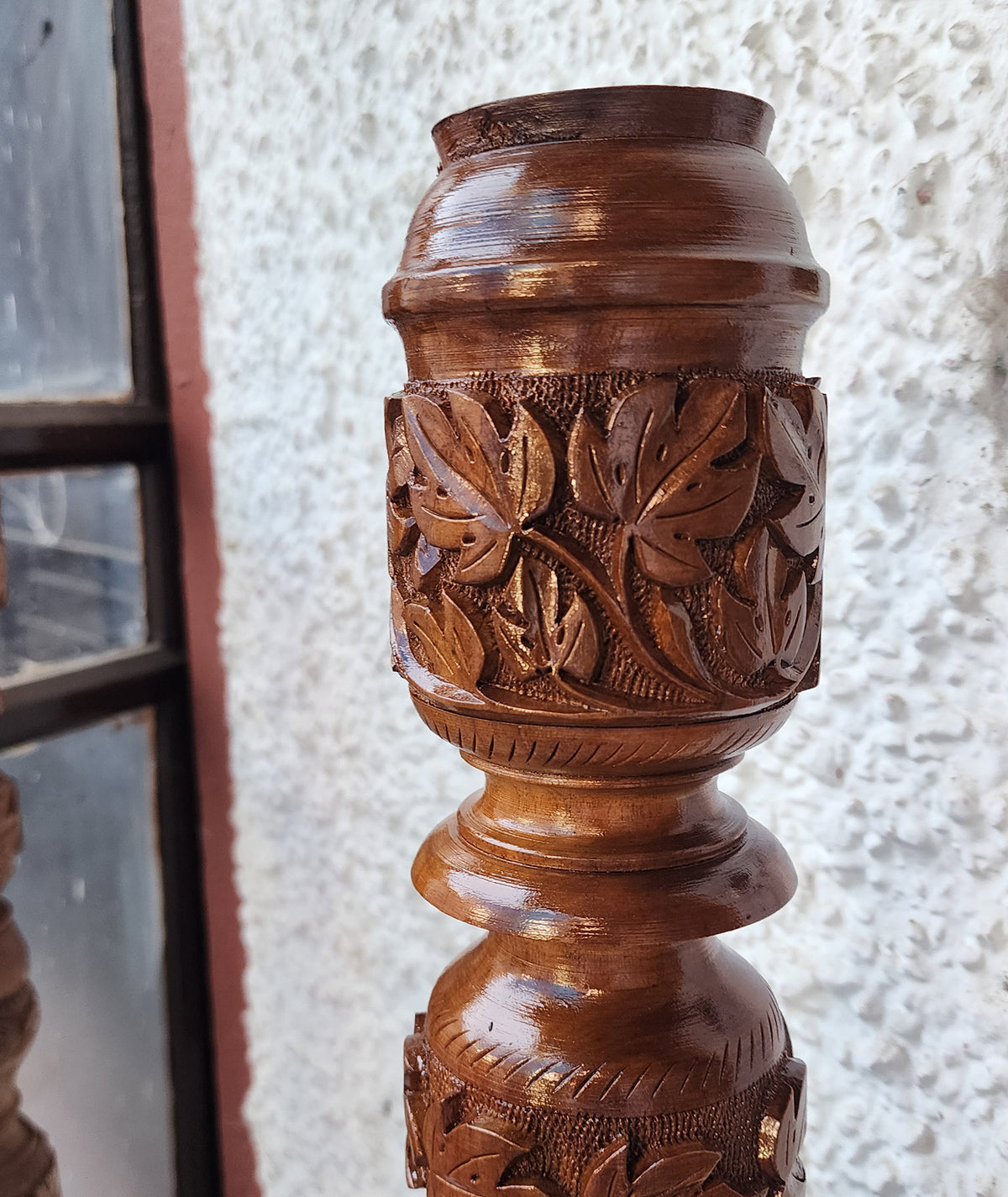 Kashmiri Handcrafted Walnut Wood  Floor Lamp Stand 5ft Height  for Living Room Corner, Home, Hotel, Office