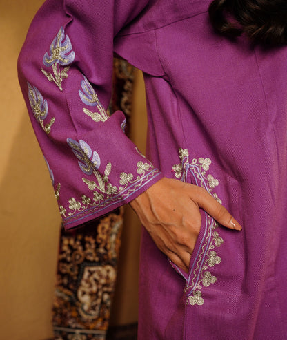 Lilac Zari And Aari Embroidered Wool Phiran