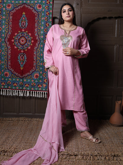 Light Pink Tilla Embroidered Kashmiri 3-Piece Suit | With Chiffon Dupatta
