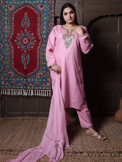 Light Pink Tilla Embroidered Kashmiri 3-Piece Suit | With Chiffon Dupatta
