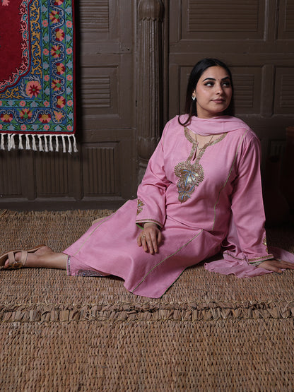 Light Pink Tilla Embroidered Kashmiri 3-Piece Suit | With Chiffon Dupatta