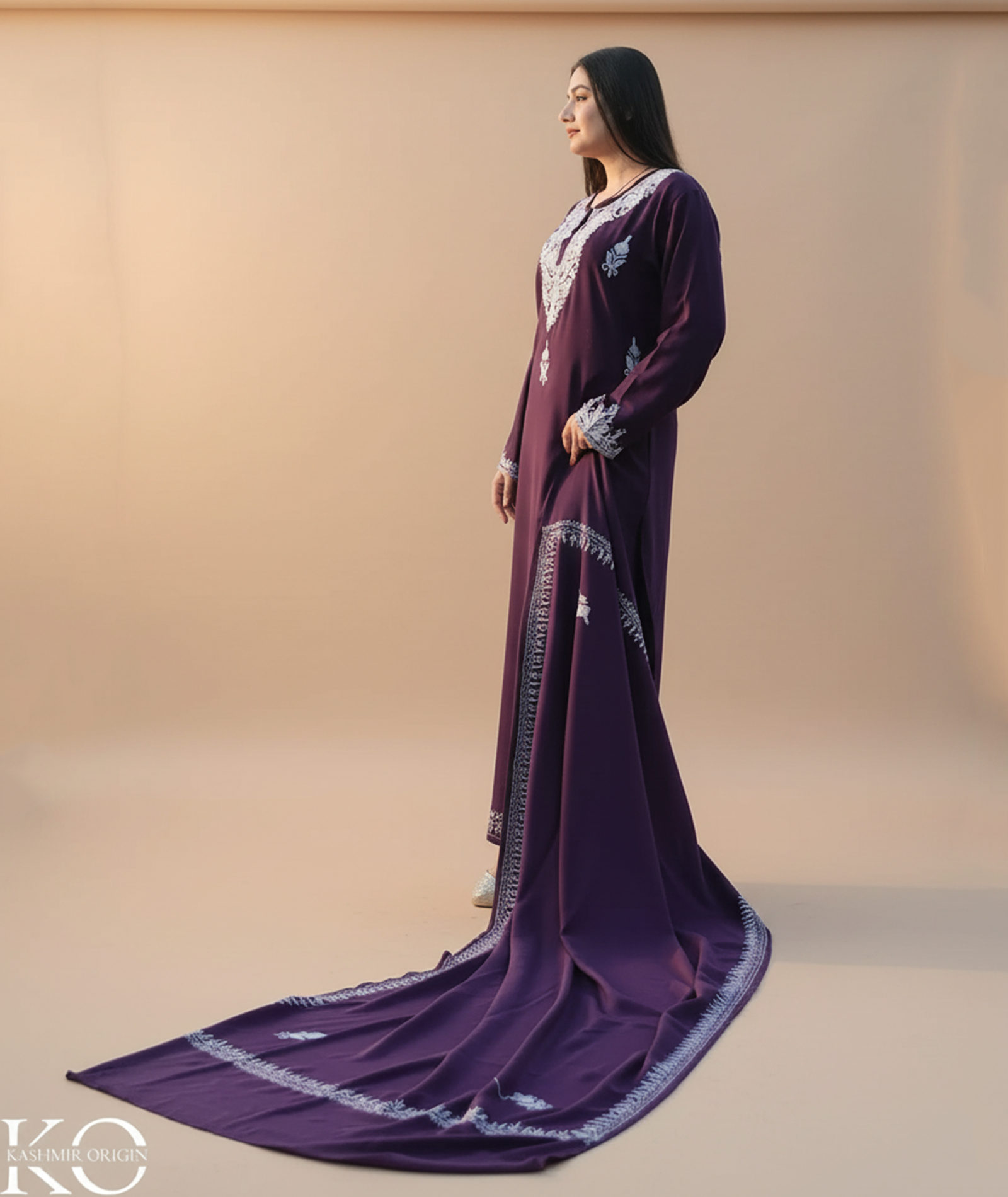Purple Aari Embroidered Woolen Co ord Set With Shawl