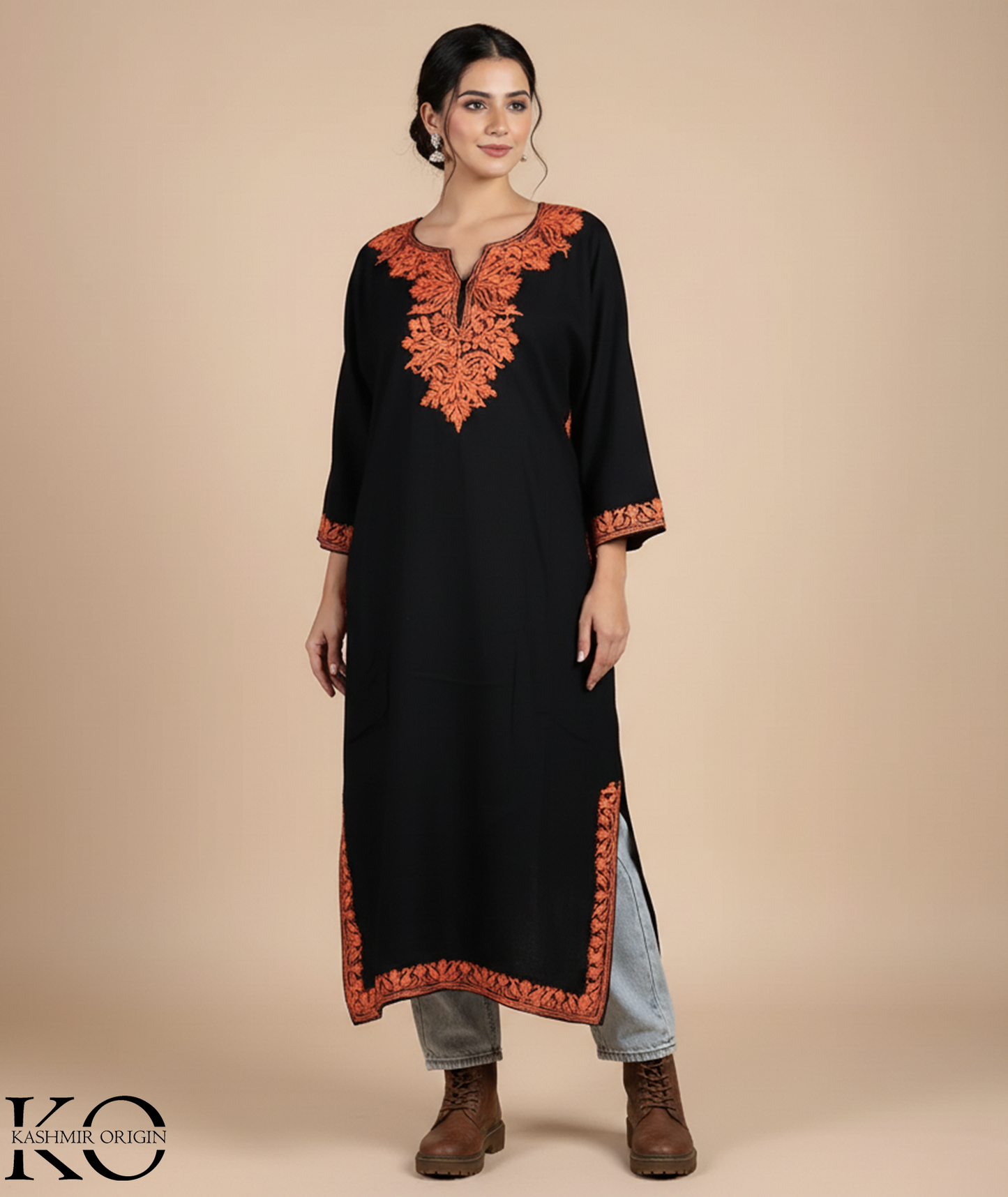 Black Minimal Design Aari Embroidered Phiran