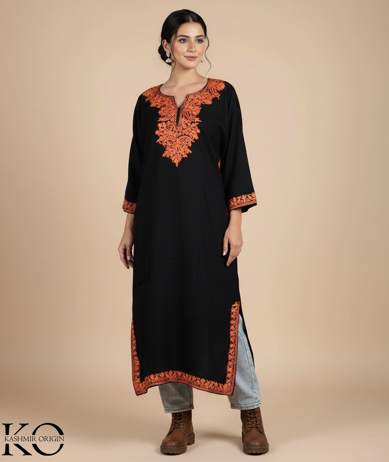 Black Minimal Design Aari Embroidered Phiran