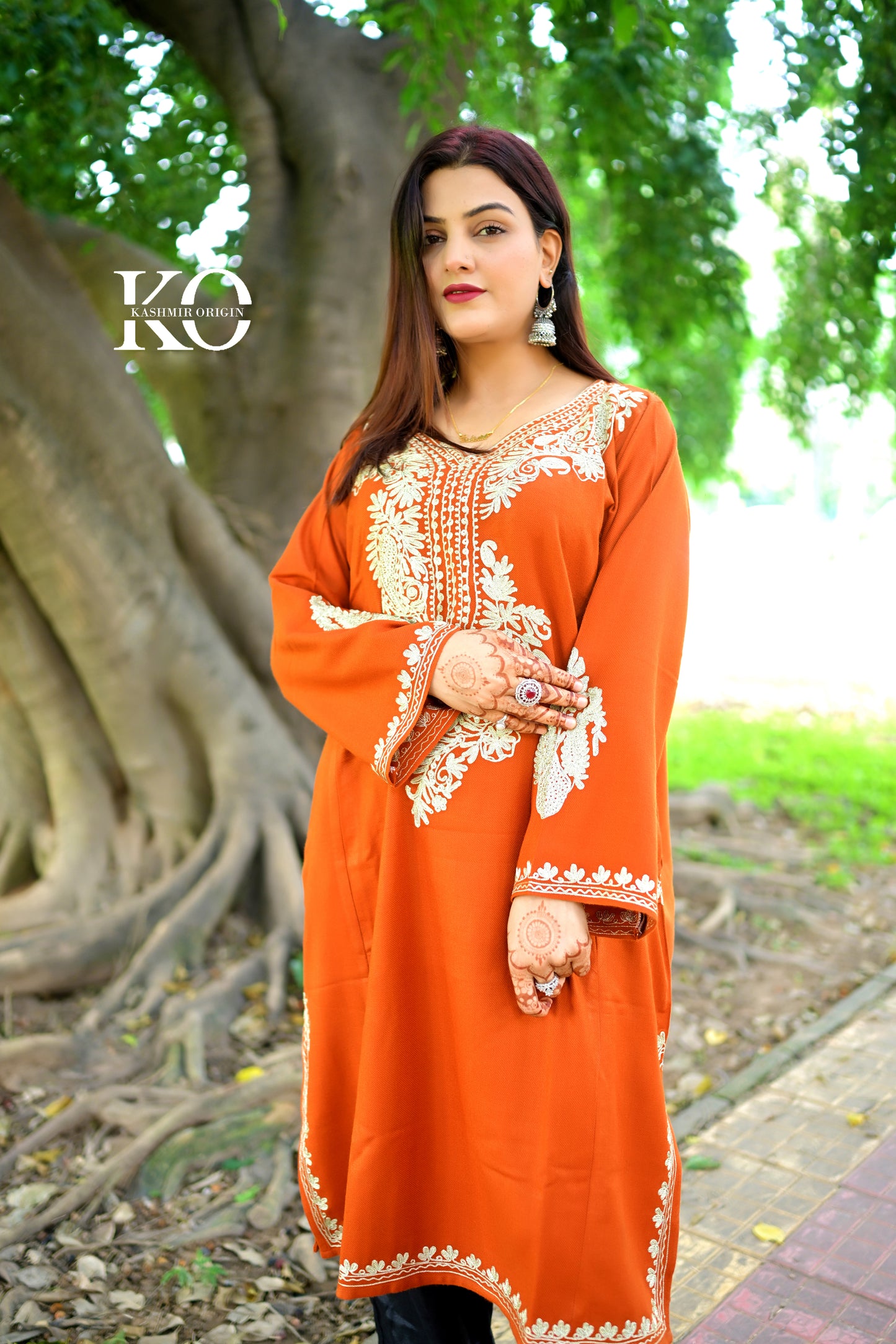 Neck Design Zari Embroidered Rust Pheran