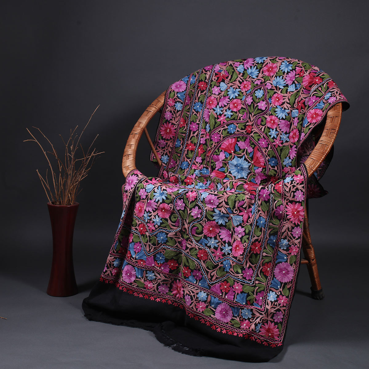 Black Base Jamawar Folral Design Aari Embroidery Woolen Shawls