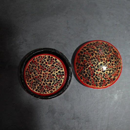 Red Paper Mache Coaster Set Round Shaped