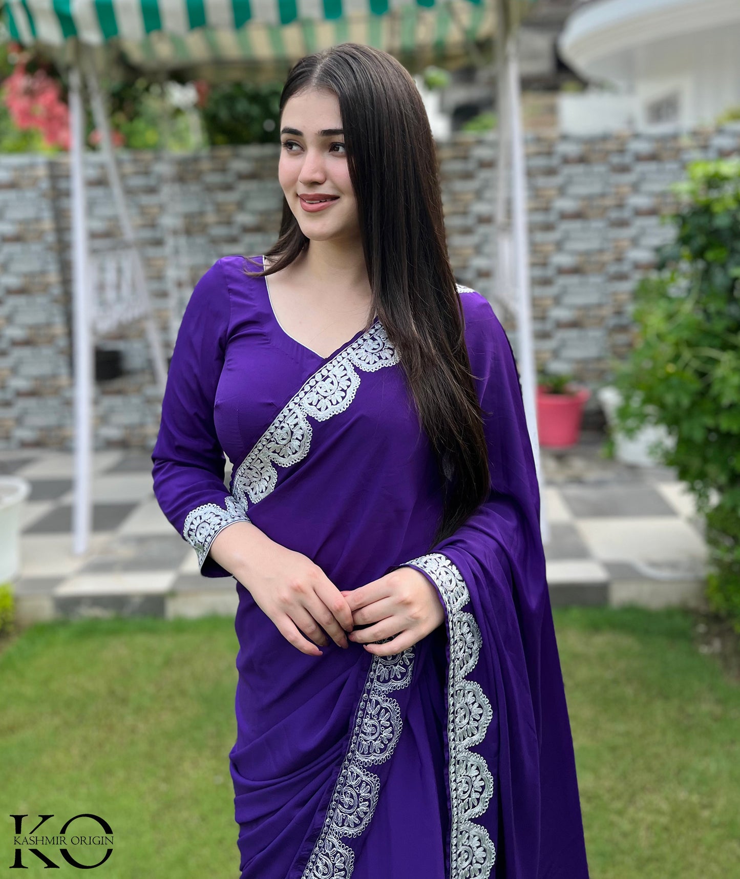 Kashmiri Purple Crepe Saree With Silver Zari Embroidery