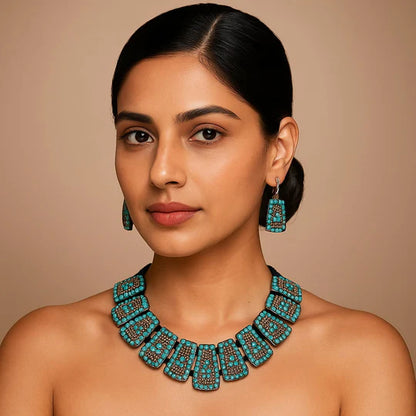 Beaded Green Stoned Handmade Necklace Set