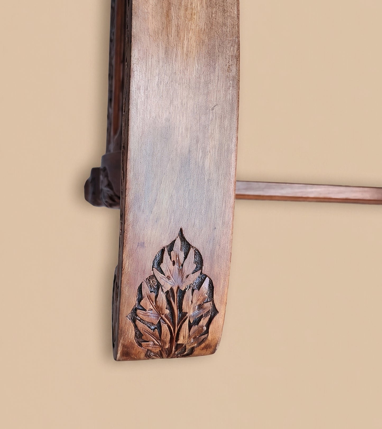 Kashmiri Hand Carved Walnut Wood Sofa Set 5 Seater | Made By Master Artisans | Price Starts From 1 lakhs